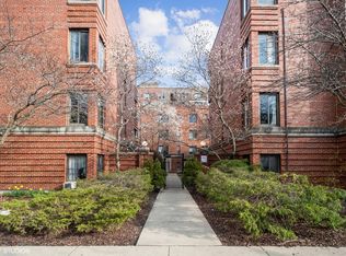 1224 W Chase Ave APT 1F, Chicago, IL 60626