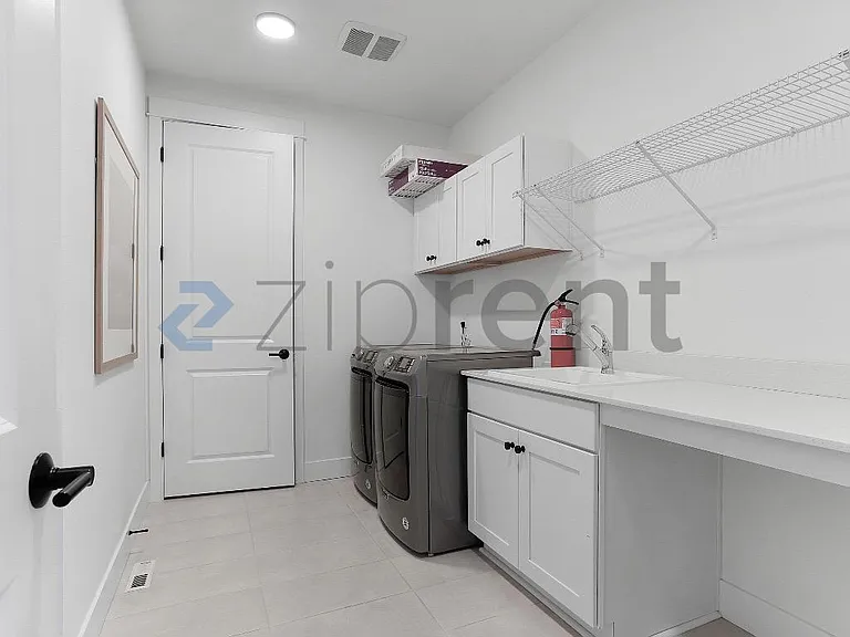 27036 236th Ln SE — Photo 22