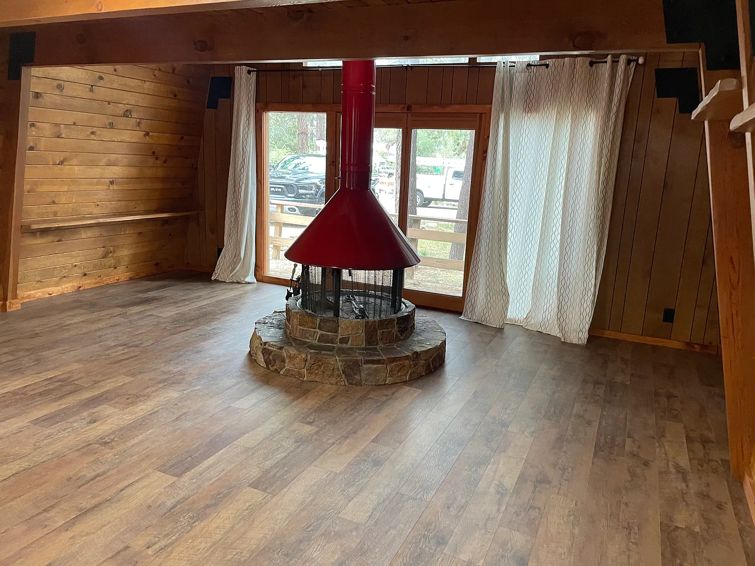 2 bed, 1024 sqft, $1,845 — Photo 2