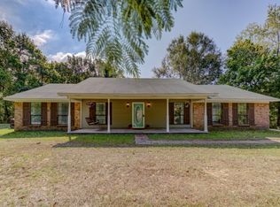 90 Still Dr, Vicksburg, MS 39180