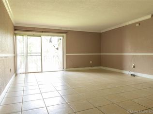 9453 SW 76th St APT S7, Miami, FL 33173