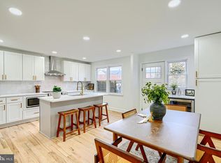 1028 Winsford Rd, Baltimore, MD 21204