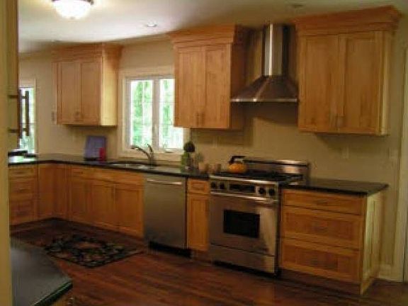 30 Highlander Dr