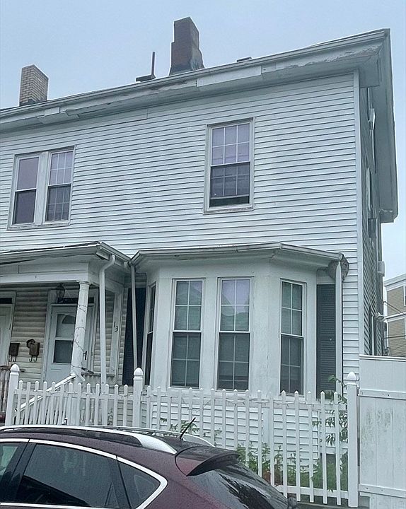 1st image of 13 Stafford St