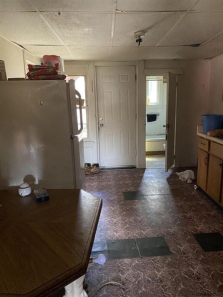 2nd image of 384-386 10TH Street