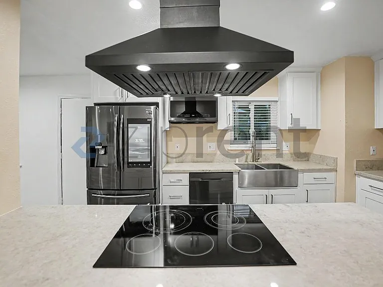 1231 W 87th St — Photo 6