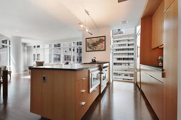 Sold by Keller Williams NYC | media 13