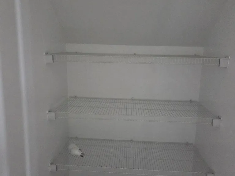 504 Hillshade Ct #A — Photo 11