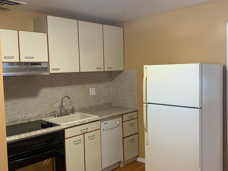 2020 Beech St 1, Wantagh, NY 11793 Zillow