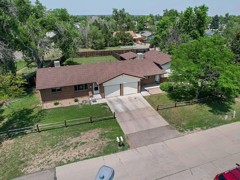 6575 W Cedar Ave — Photo 3