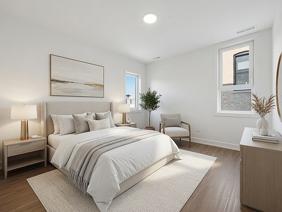 5th image of 2931 W Washington Blvd #3