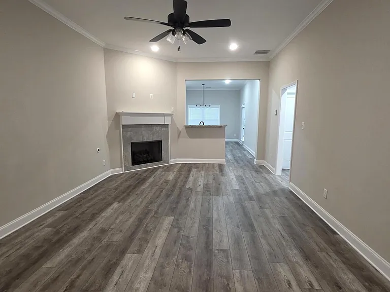 5175 Watson View Dr — Photo 2