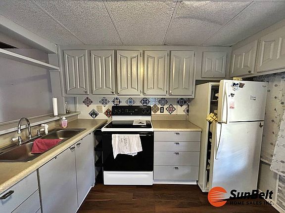 4th image of 12701 SE Sunset Harbor Rd Lot 16