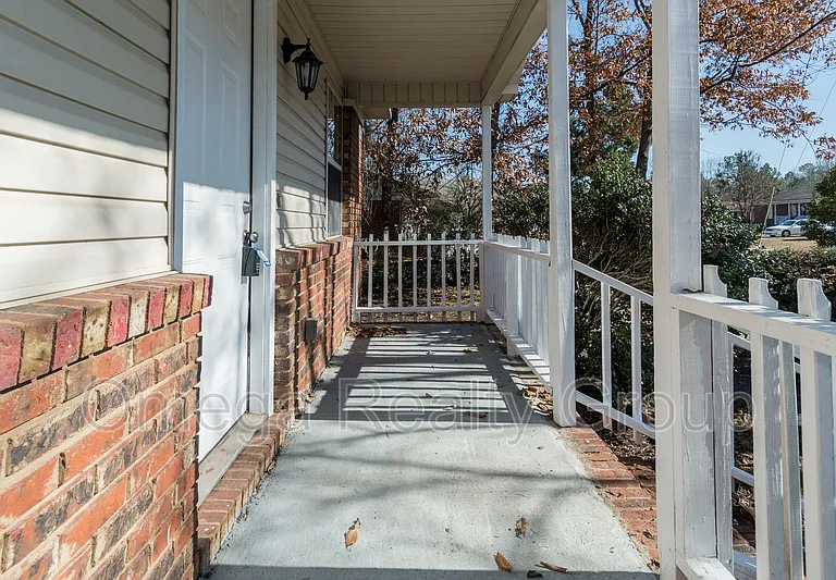 41 Dana Dr — Photo 7