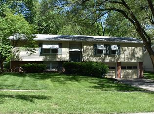 920 Lawrence Ave, Lawrence, KS 66049