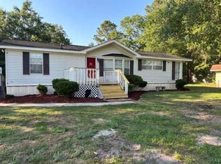 654 Pine Oaks Farm Rd., Aynor, SC 29511