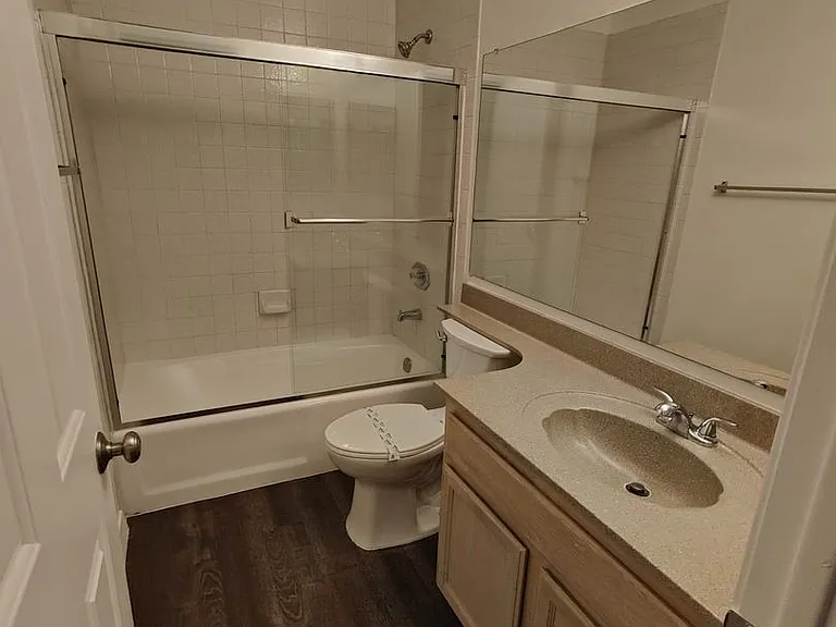 5104 N 32nd St #214 — Photo 21