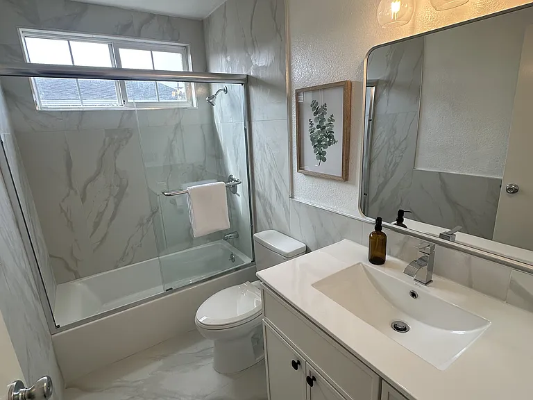 201 Springdale Dr — Photo 6