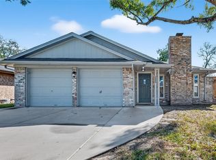 4311 Townes Forest Rd, Friendswood, TX 77546