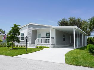 36 NE Village Ln, Jensen Beach, FL 34957