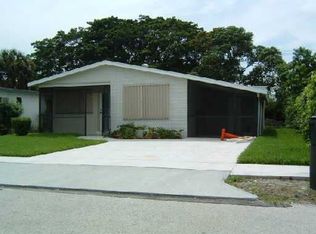 226 SW 13th Ave, Delray Beach, FL 33444