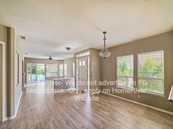 4th image of 38673 Muirfield Dr