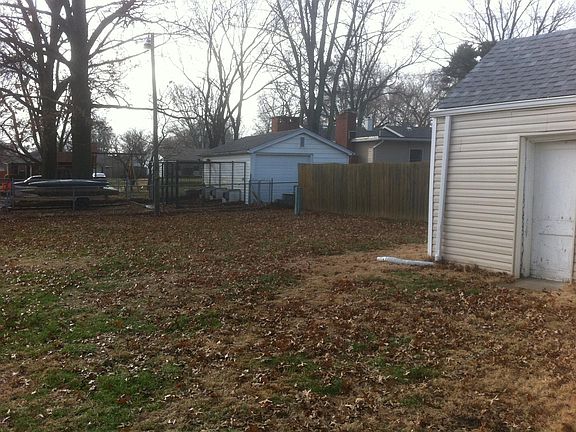 3rd image of 404 W State St