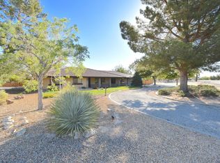 20256 Sitting Bull Rd, Apple Valley, CA 92308