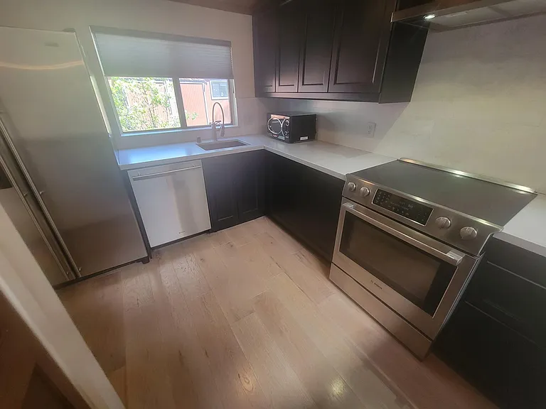186 Central Ave — Photo 14