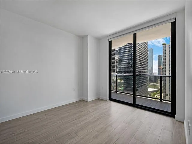 45 SW 9th St #2305 — Photo 6