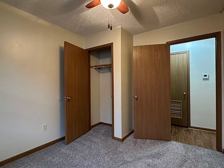 113 S Locust St — Photo 9