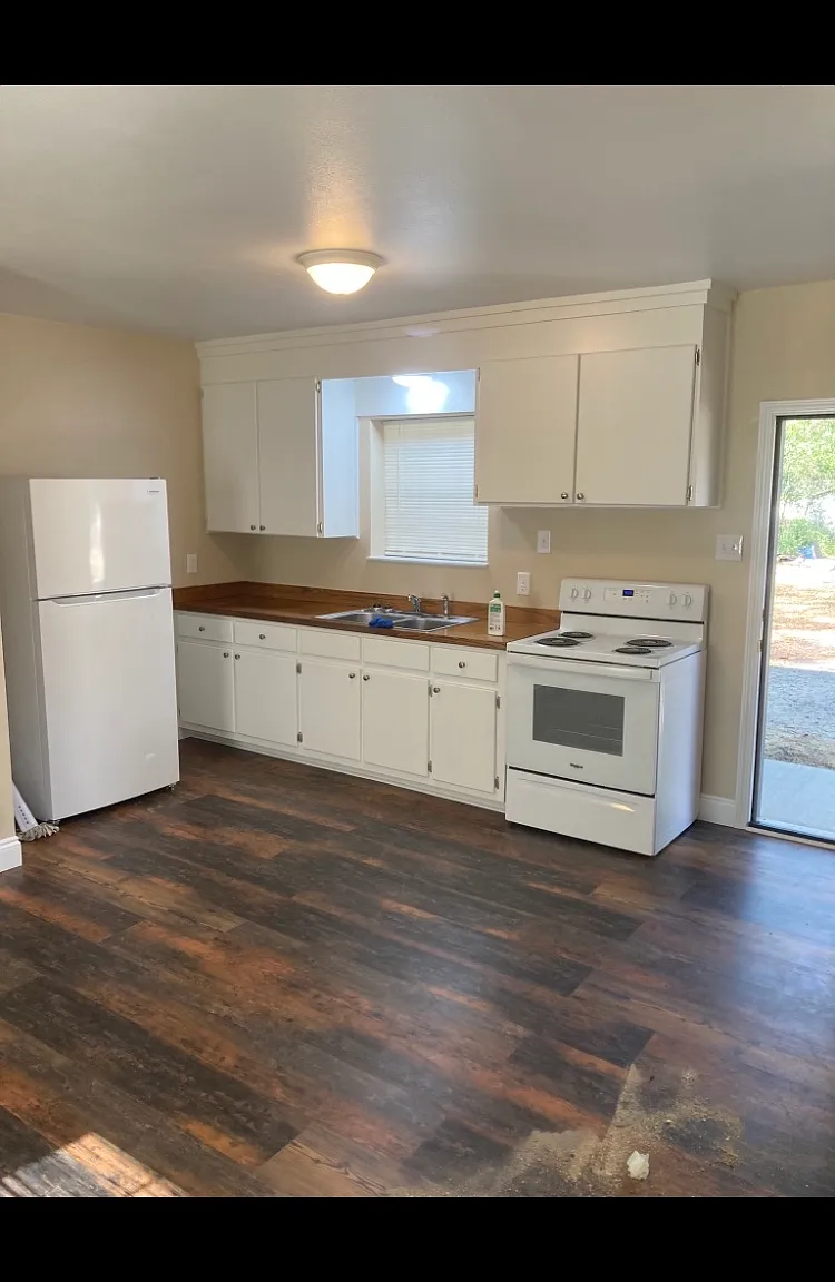 1 bed, 475 sqft, $1,150 — Photo 3