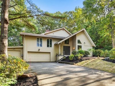 16 Bluejay Rd, Lynnfield, MA, 01940