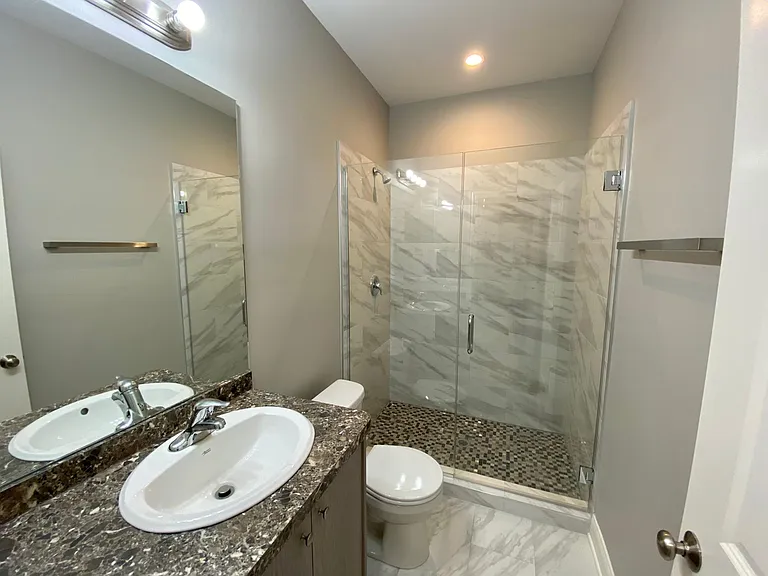 2308 W Taylor St #2 — Photo 3