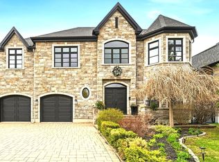 22 Rue Du Rdg, Gatineau, QC J8Z3R1
