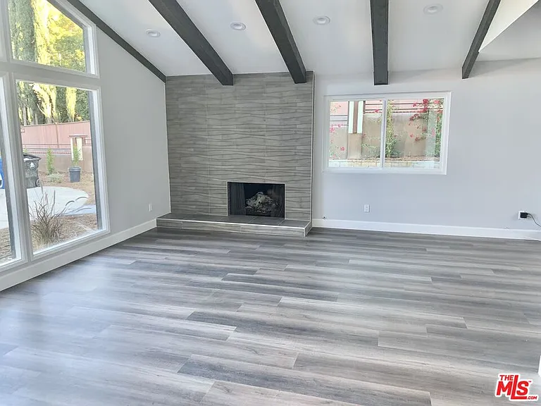 22700 W Flamingo St — Photo 11