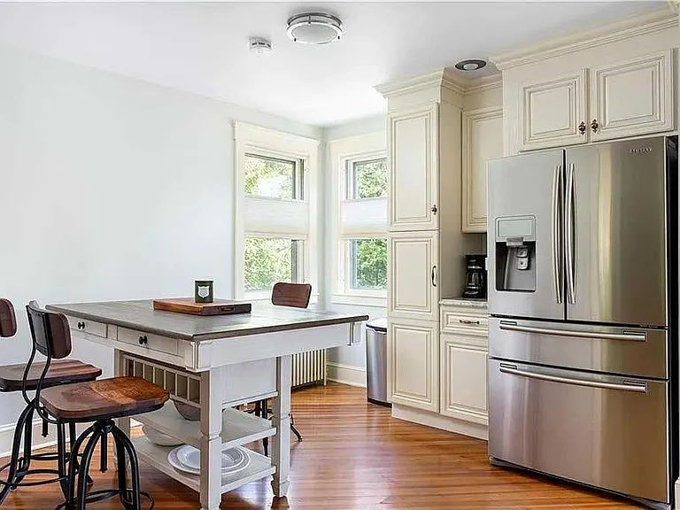 75 Green End Ave #1 — Photo 9