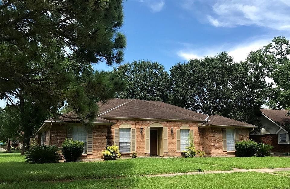1st image of 13914 Fawnbrake Dr