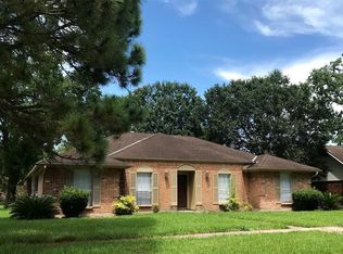 13914 Fawnbrake Dr, Sugar Land, TX 77498