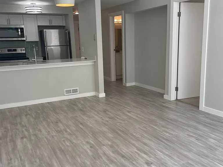 View On California - Spacious with Modern Updates, fireplace (select units) & private balcony | P... — Photo 38