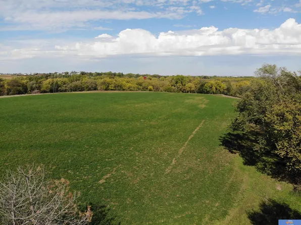 W Belvedere Ave, Beatrice, NE 68310