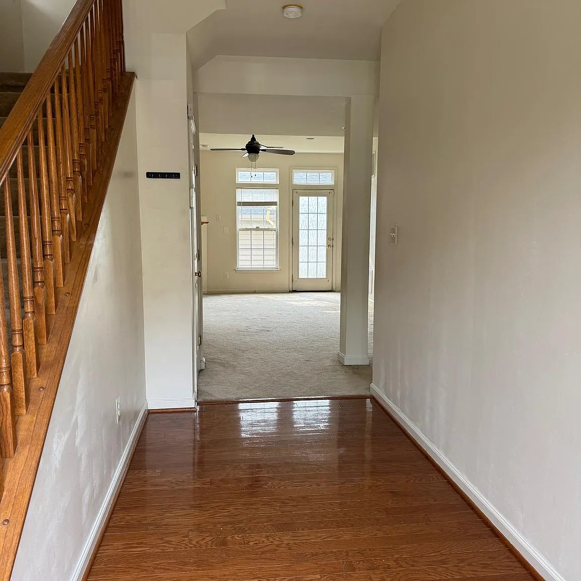 4 bed, 3.5 bath, 2124 sqft, $2,600 — Photo 2