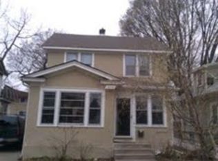 3430 31st Ave S, Minneapolis, MN 55406
