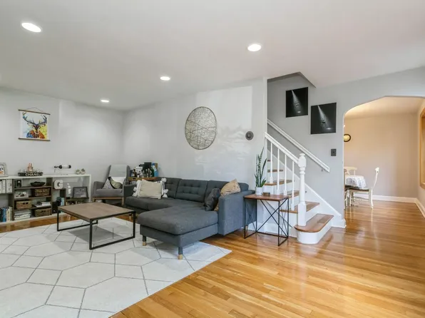 26 Pleasant Ave, Tenafly, NJ 07670