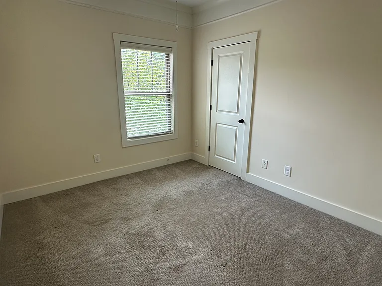 340 Ridge Pointe Dr — Photo 16