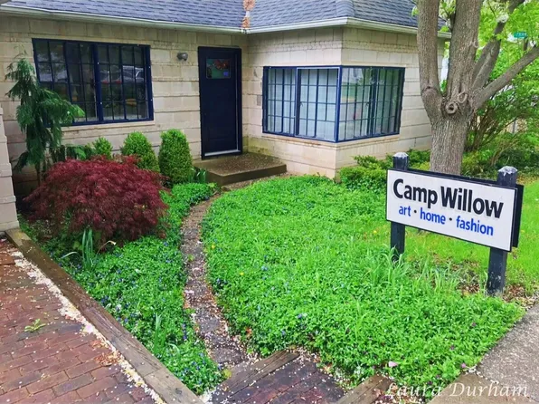 546 Butler St, Saugatuck, MI 49453