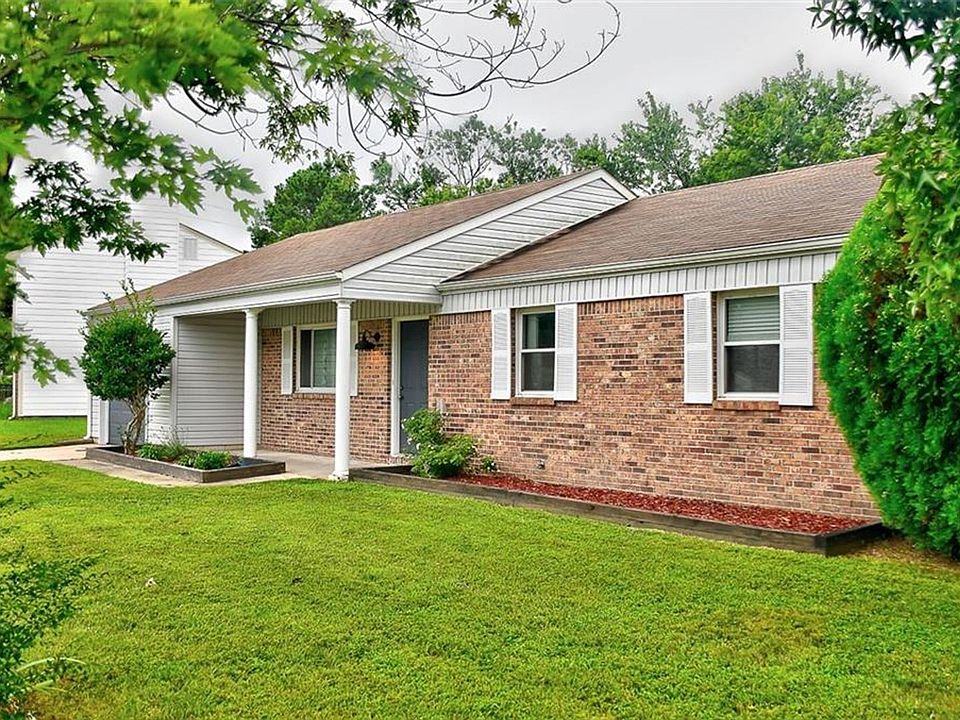1st image of 1093 Salisbury Dr