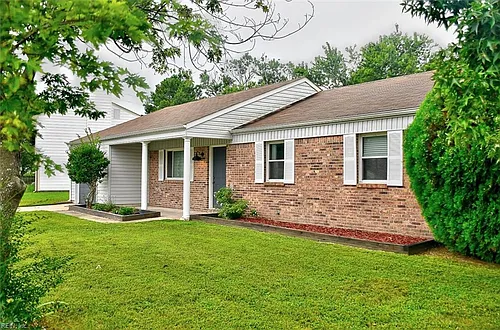 1093 Salisbury Dr Photo 1 1093 Salisbury Dr Photo 1