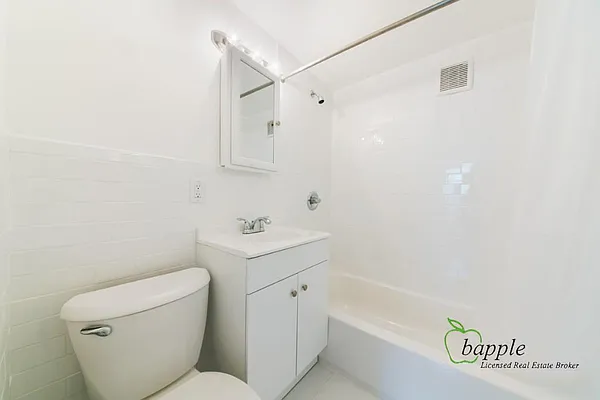 Rented by Bapple | media 12