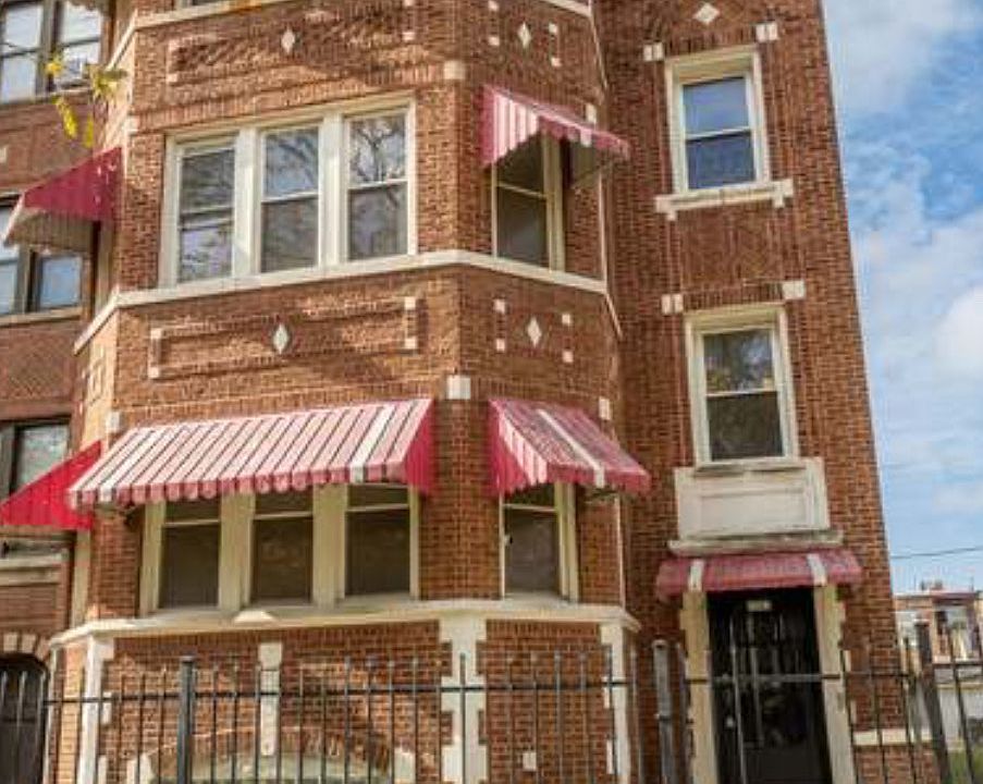 1st image of 7942 S Paulina St #2